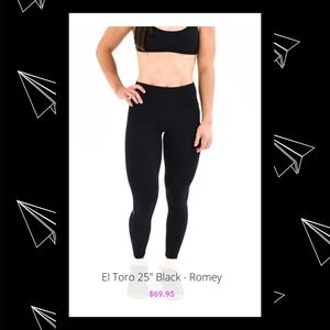 New with tags Fleo El Toro leggings XL